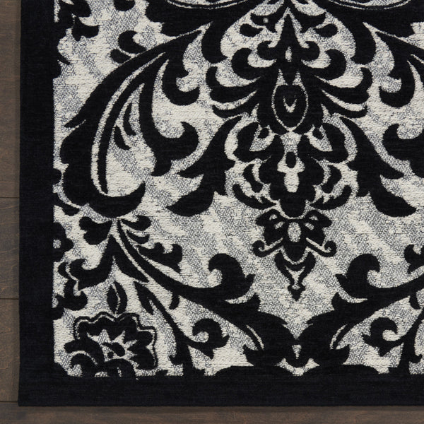 Homeroots 5' X 7' Ivory And Black Damask Distressed Area Rug  Cotton,Polyester 550377