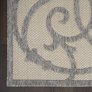 HomeRoots 6' Trellis Area Rug - Cream & Gray Indoor/Outdoor Durable Design for Patios, Kitchens & Living Rooms 550465