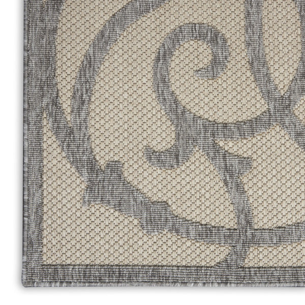 HomeRoots 6' Trellis Area Rug - Cream & Gray Indoor/Outdoor Durable Design for Patios, Kitchens & Living Rooms 550465
