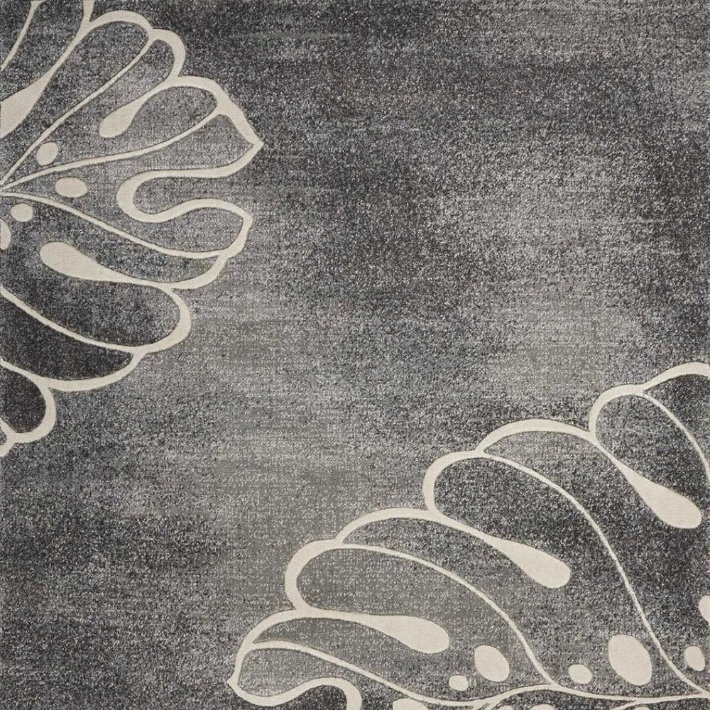 HomeRoots 5' Elegant Ivory and Gray Botanical Leaves Area Rug – Durable, Non-Skid, Stain-Resistant Design 5' X 7' 550504