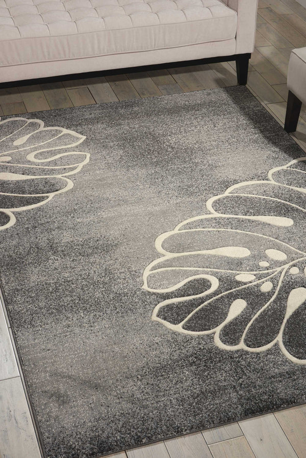 Homeroots 5' X 7' Ivory Black And Gray Botanical Leaves Non Skid Area Rug  Polyester 550504