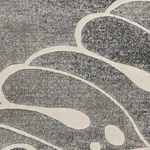 HomeRoots 5' Elegant Ivory and Gray Botanical Leaves Area Rug – Durable, Non-Skid, Stain-Resistant Design 5' X 7' 550504