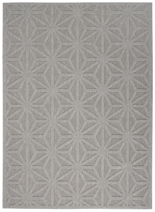 HomeRoots 6' X 9' Light Gray Geometric Area Rug - Durable, Stylish Indoor/Outdoor Solution for High-Traffic Spaces 550513