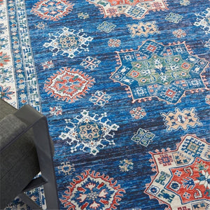 HomeRoots 8' Elegant Ivory and Blue Floral Medallion Area Rug with Distressed Finish for Stylish Durability 8' X 10' 550531