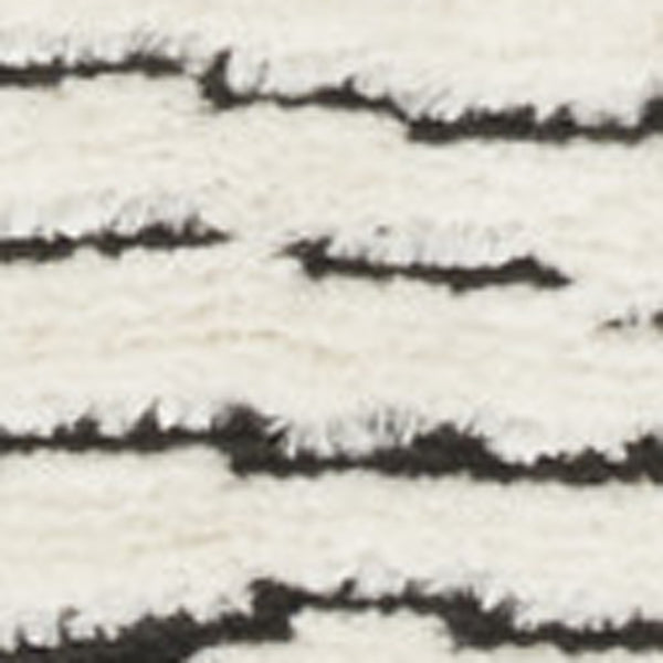 Homeroots 5' X 7' Ivory And Black Geometric Area Rug  Polyester 550590