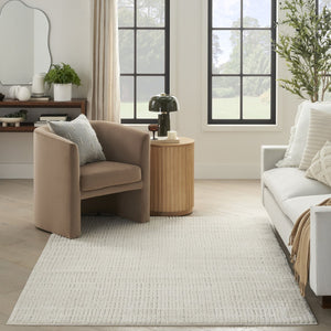 HomeRoots 5' Elegant Ivory and Gray Abstract Area Rug - Soft, Durable Design for Modern Living Spaces 5' X 7' 550591