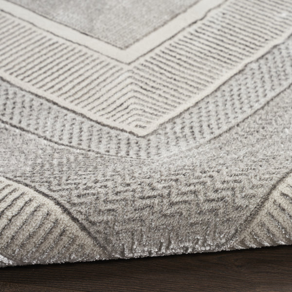 Homeroots 8' X 10' Ivory And Gray Geometric Non Skid Area Rug  Polyester 550596