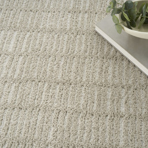 HomeRoots 5' Modern Gray and Ivory Abstract Area Rug – Stain-Resistant, Durable, Stylish Accent for Any Room 5' X 7' 550604
