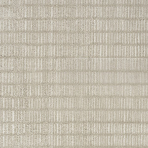 Homeroots 5' X 7' Gray And Ivory Abstract Area Rug  Polyester 550604