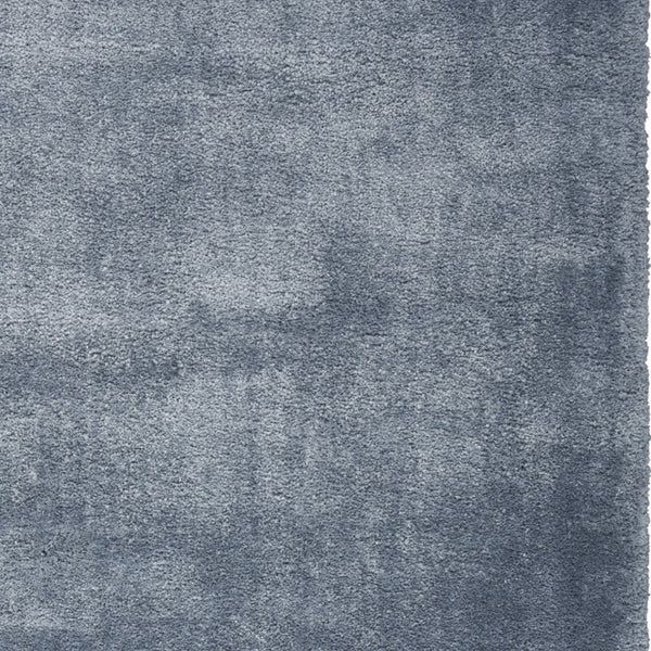 Homeroots 4' X 6' Blue Shag Area Rug  Polyester 550615