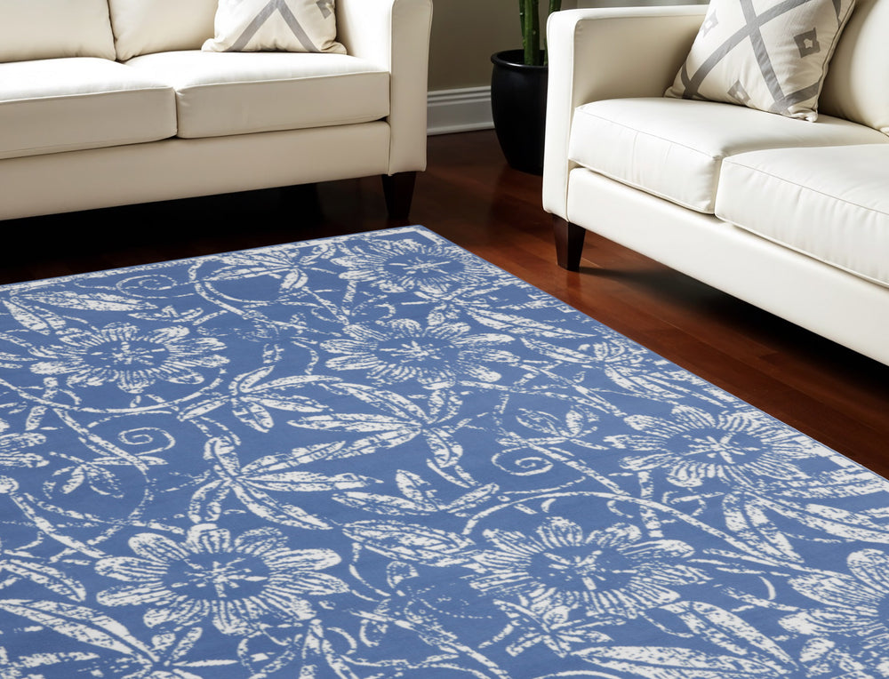 Homeroots 7' Inviting Ivory And Blue Floral Distressed Non-skid Area Rug For Durable, Stylish Home Décor 7' X 10' Polyester 550616