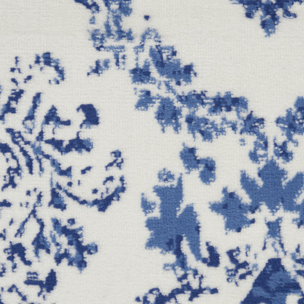 Homeroots 7' X 10' Ivory And Navy Blue Damask Distressed Non Skid Area Rug  Polypropylene 550639