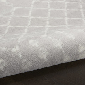HomeRoots 6' Gray and Ivory Moroccan Distressed Area Rug - Soft, Non-Skid Design for Bohemian Home Décor 6' X 9' 550667