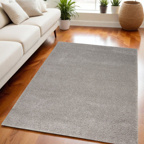 Homeroots 5' X 7' Gray Shag Non Skid Area Rug  Polypropylene 550688