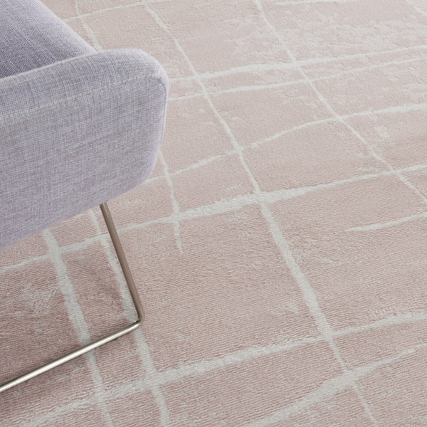 Homeroots 7' X 10' Pink And Ivory Abstract Distressed Non Skid Area Rug  Polypropylene 550716