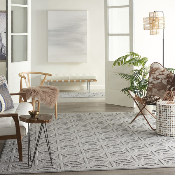 HomeRoots 7' Modern Light Gray Geometric Area Rug - Durable, Stain-Resistant for Indoor & Outdoor Spaces 550825