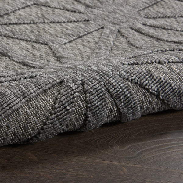 HomeRoots 8' X 10' Geometric Area Rug in Dark and Light Gray – Stylish, Durable, and Easy-Care for Indoors/Outdoors! 550847