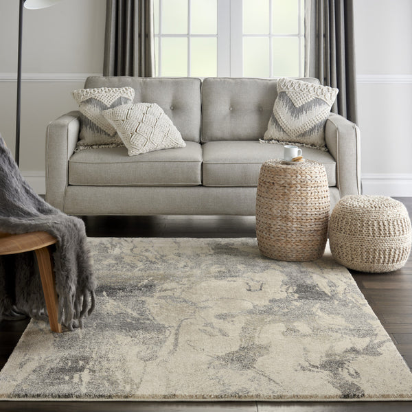 Homeroots 4' X 6' Cream And Gray Abstract Distressed Area Rug  Polypropylene 550867