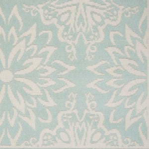 HomeRoots 6' Ivory Blue and Gray Abstract Area Rug – Stylish Non-Skid Design for Modern Homes and Durability 8' X 10' 550873