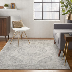 HomeRoots 5' Ivory and Gray Floral Medallion Distressed Area Rug – Elegant, Stain-Resistant Design for Homes 6' X 9' 550903