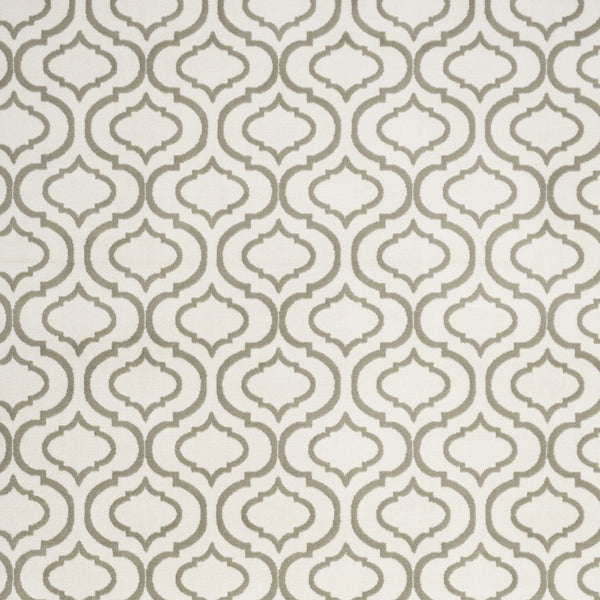 Homeroots 8' X 10' Ivory And Green Trellis Non Skid Area Rug  Polypropylene 550912