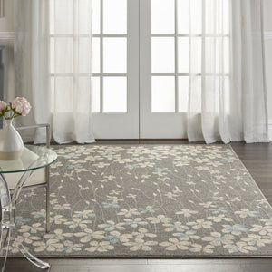 HomeRoots 6' Beige and Gray Floral Area Rug – Elegant Design for Timeless Style and Durable Everyday Use 6' X 9' 550955
