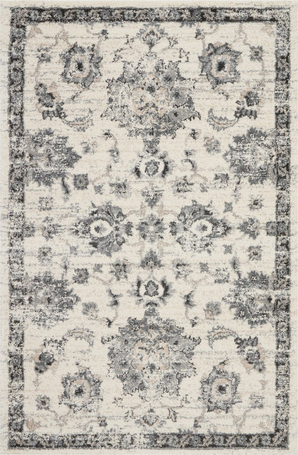 HomeRoots 4' Elegant Cream and Gray Floral Medallion Distressed Area Rug for Timeless Home Décor Appeal 4' X 6' 550966