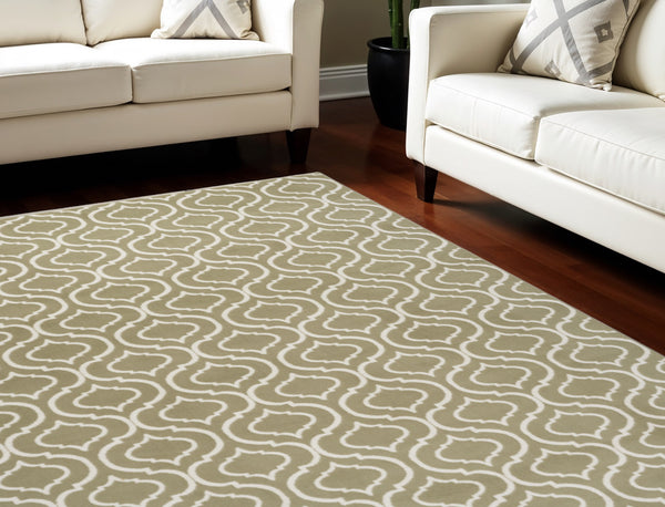 Homeroots 8' X 10' Olive Green And Ivory Trellis Non Skid Area Rug  Polypropylene 550974