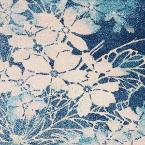 Homeroots 5' Navy Blue And Ivory Floral Area Rug - Durable, Stain-resistant Design For Stylish Home Décor 6' X 9' Polypropylene 550991