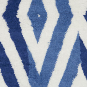 Homeroots 8' X 10' Ivory And Blue Geometric Distressed Non Skid Area Rug  Polypropylene 551046