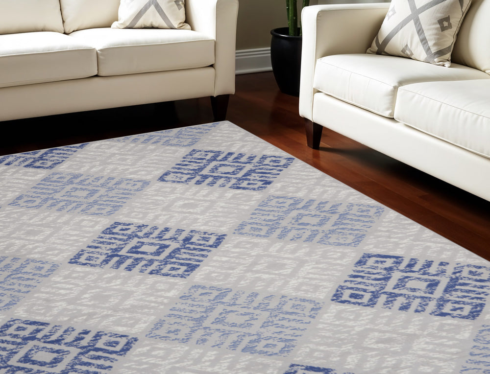 Homeroots 7' Stylish Geometric Distressed Area Rug In Beige, Blue & Gray – Durable, Non-skid, Stain Resistant 8' X 10' Polypropylene 551053