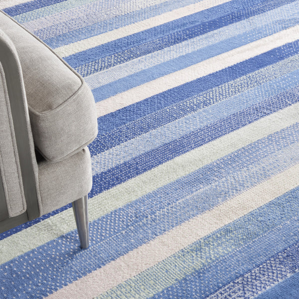 Homeroots 8' X 10' Ivory Tan And Blue Abstract Distressed Non Skid Area Rug  Polypropylene 551060