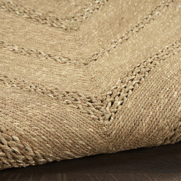 HomeRoots 8' X 10' Handmade Seagrass Area Rug - Versatile Indoor/Outdoor Floor Covering in Natural & Brown Tones 551070