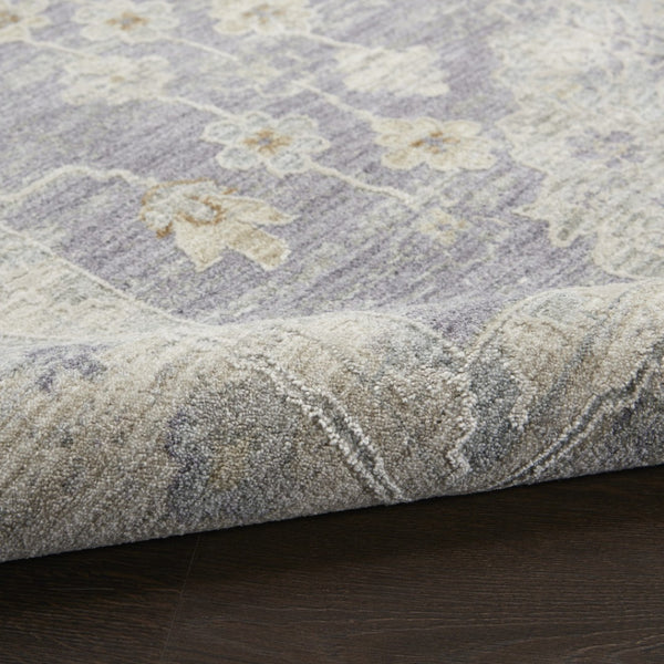 HomeRoots 8' Gray and Ivory Floral Area Rug - Timeless Elegance for Living Spaces with Easy-Care Durability 8' X 10' 551078