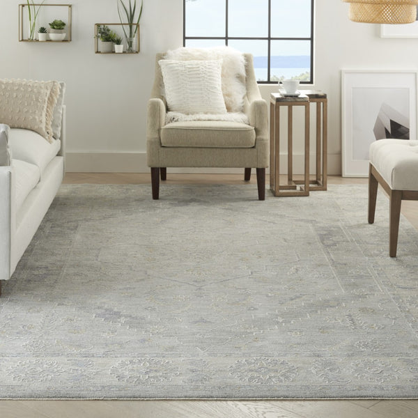 HomeRoots 8' Elegant Ivory and Gray Floral Power Loom Area Rug for Timeless Style in Any Room Décor 8' X 10' 551085
