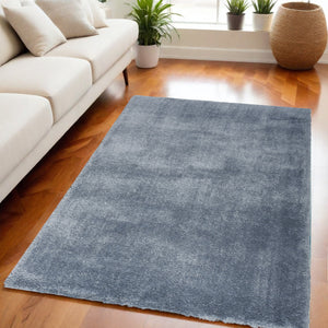 Homeroots 5' X 7' Blue Shag Area Rug  Polyester 551108