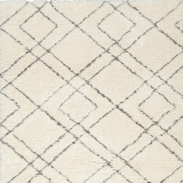 HomeRoots 5' Modern Ivory and Gray Geometric Shag Area Rug – Plush Comfort, Durable Design for Any Room 5' X 7' 551112