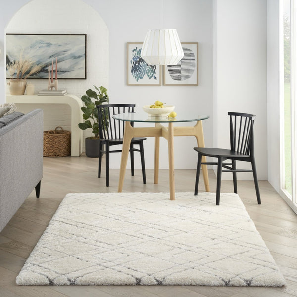 HomeRoots 5' Modern Ivory and Gray Geometric Shag Area Rug – Plush Comfort, Durable Design for Any Room 5' X 7' 551112