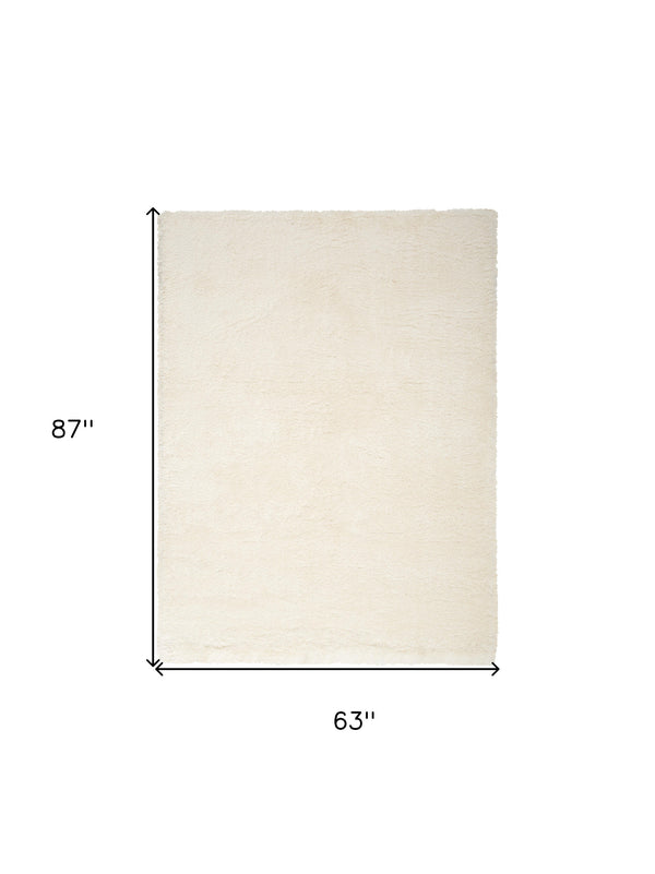 Homeroots 5' X 7' Cream Shag Area Rug  Polyester 551114