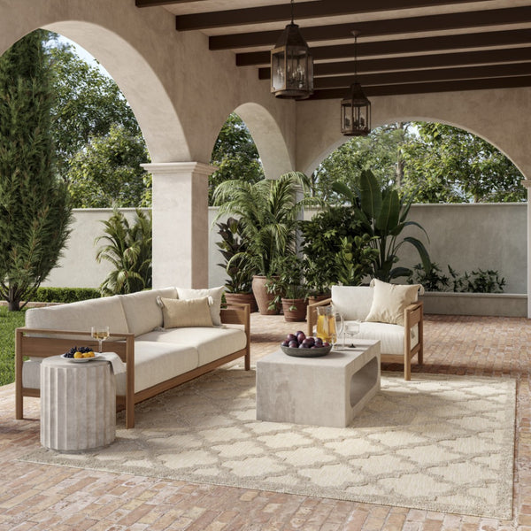 HomeRoots 8' X 10' Cream and Beige Trellis Rug - Stylish Indoor/Outdoor Area Rug for Any Space, Easy Care! 551117