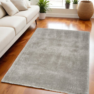 HomeRoots 4' Soft Gray Shag Area Rug - Plush, Stain-Resistant, Durable Design for Cozy, Stylish Interiors 5' X 7' 551121