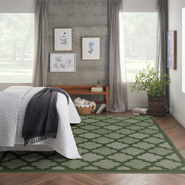 HomeRoots 8' X 10' Dark Green Trellis Area Rug – Durable Indoor/Outdoor Design for Elegant Living Spaces 551131