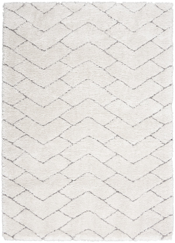 Homeroots 5' X 7' Ivory And Gray Chevron Shag Area Rug  Polyester 551132