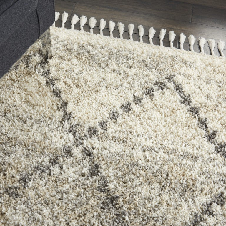 5 Foot X 8 Ivory Gray Geometric Shag Rug Plush Polypropylene Non Slip Living Room