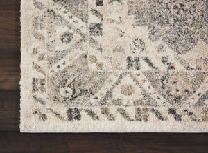 Homeroots 5' X 7' Cream And Gray Floral Distressed Area Rug  Polypropylene 551211