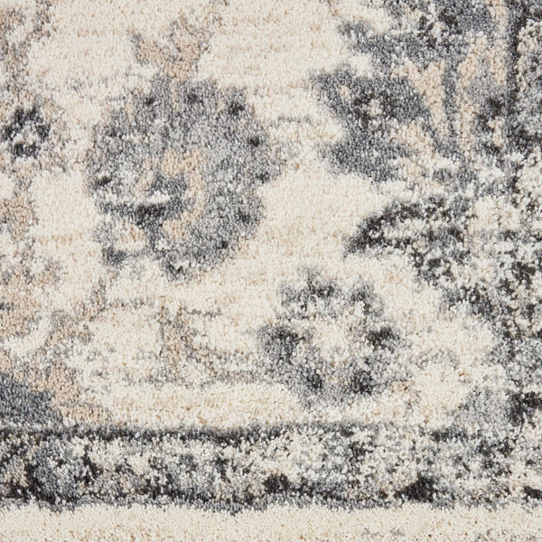 HomeRoots 4' Elegant Cream and Gray Floral Medallion Distressed Area Rug for Timeless Home Décor Appeal 5' X 7' 551212