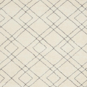 HomeRoots 5' Modern Ivory and Gray Geometric Shag Area Rug – Plush Comfort, Durable Design for Any Room 7' X 9' 551262
