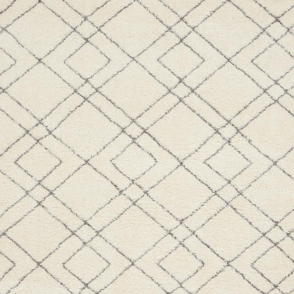 HomeRoots 5' Modern Ivory and Gray Geometric Shag Area Rug – Plush Comfort, Durable Design for Any Room 7' X 9' 551262