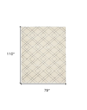 Homeroots 7' X 9' Ivory And Gray Geometric Shag Area Rug  Polyester 551262