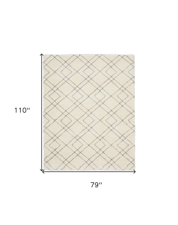 Homeroots 7' X 9' Ivory And Gray Geometric Shag Area Rug  Polyester 551262